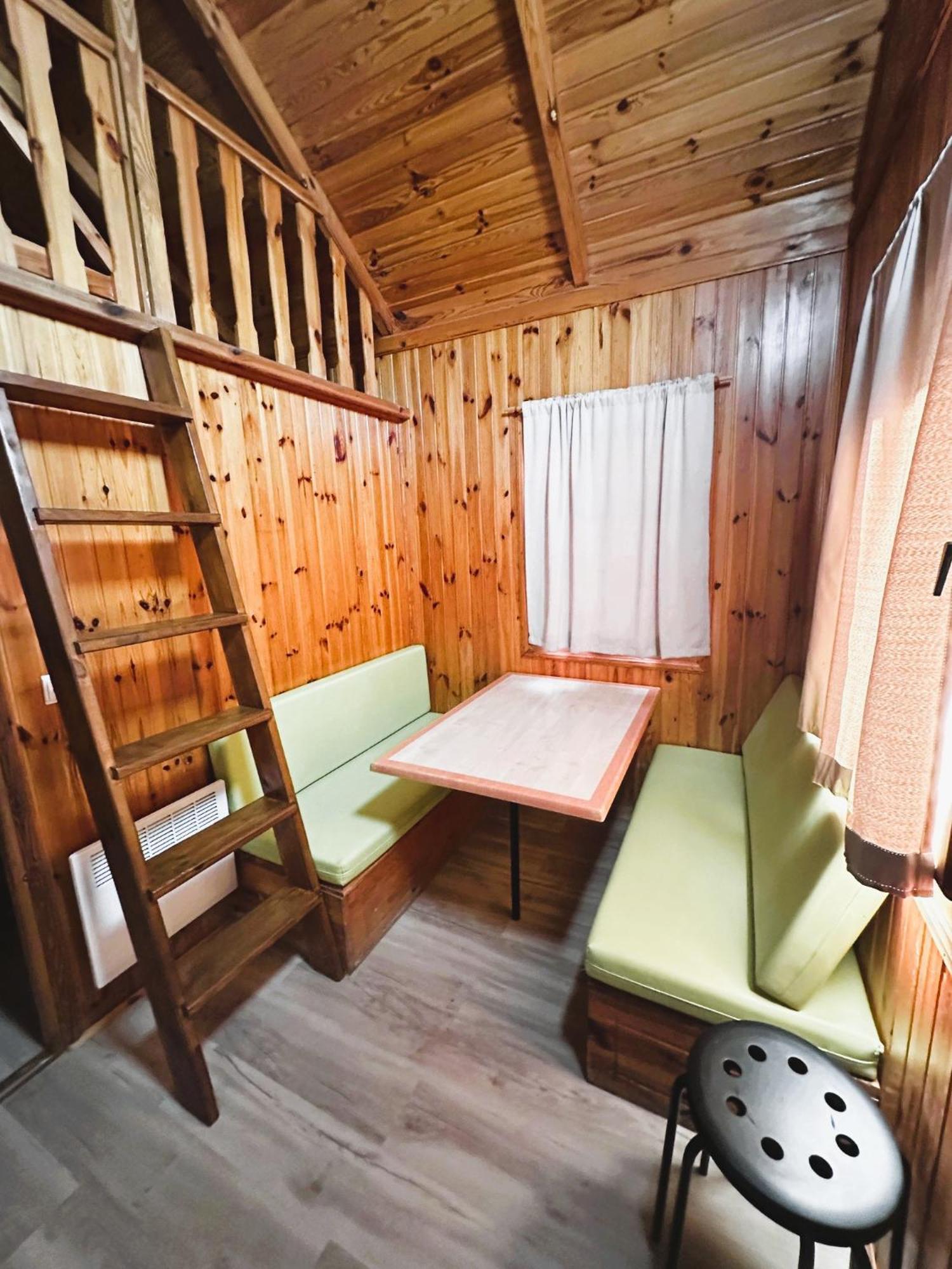 Camping Riera Merles Borreda Экстерьер фото